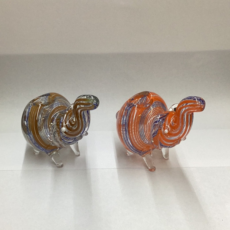 GLASS ELEPHANT HAND PIPE