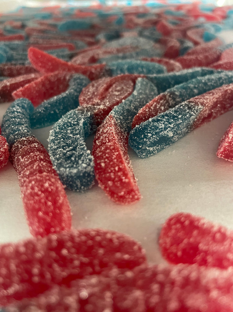 BLUWTR SOUR CITRUS 2400mg THC 12 Gummies