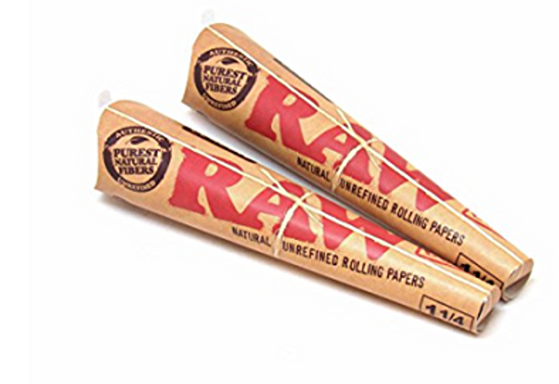 RAW Classic Pre-Rolled Cones 1¼" Size - 32 Packs Per Box, 6 Cones Per Pack
